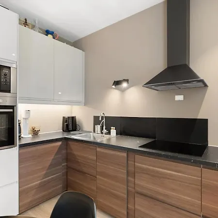 Inviting & Cozy アパート *